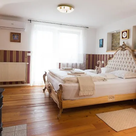 Apartment Koledniki Bled