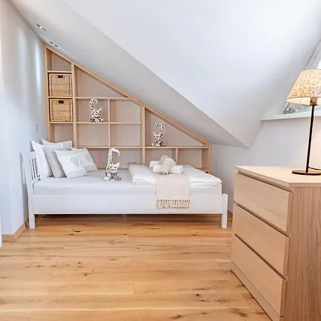 Koledniki Apartman