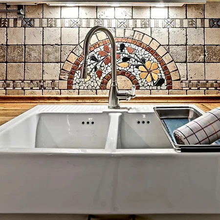 Koledniki Apartmán *