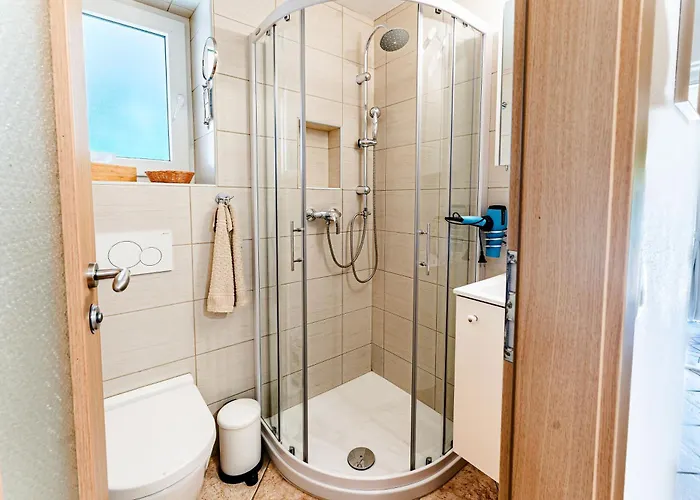 Koledniki Apartment *