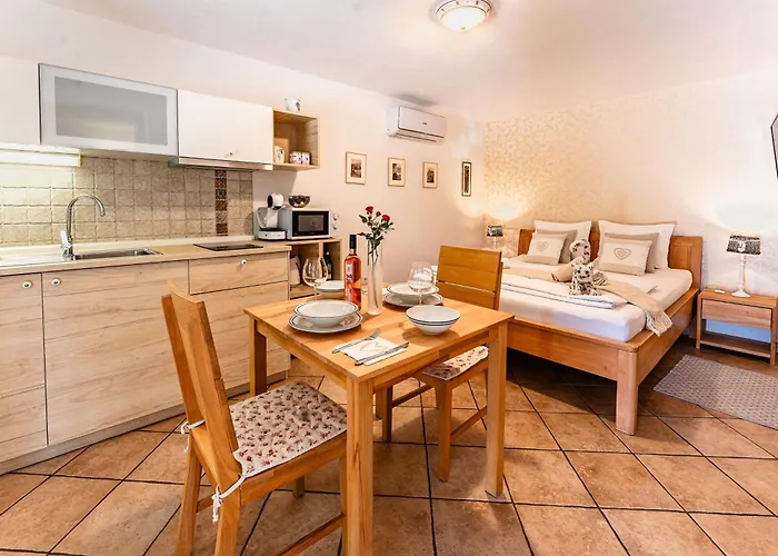 Koledniki Apartment *