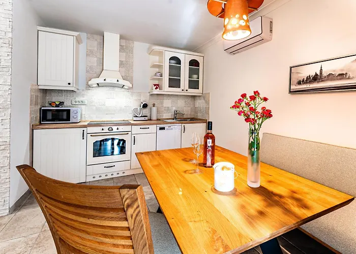 Koledniki アパート ブレッド